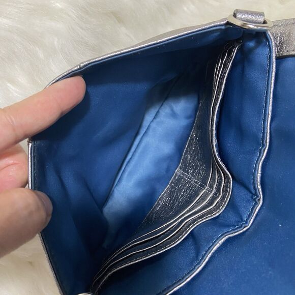 COACH Silver Metallic Leather Crossbody Y2K - Picture 9 of 11